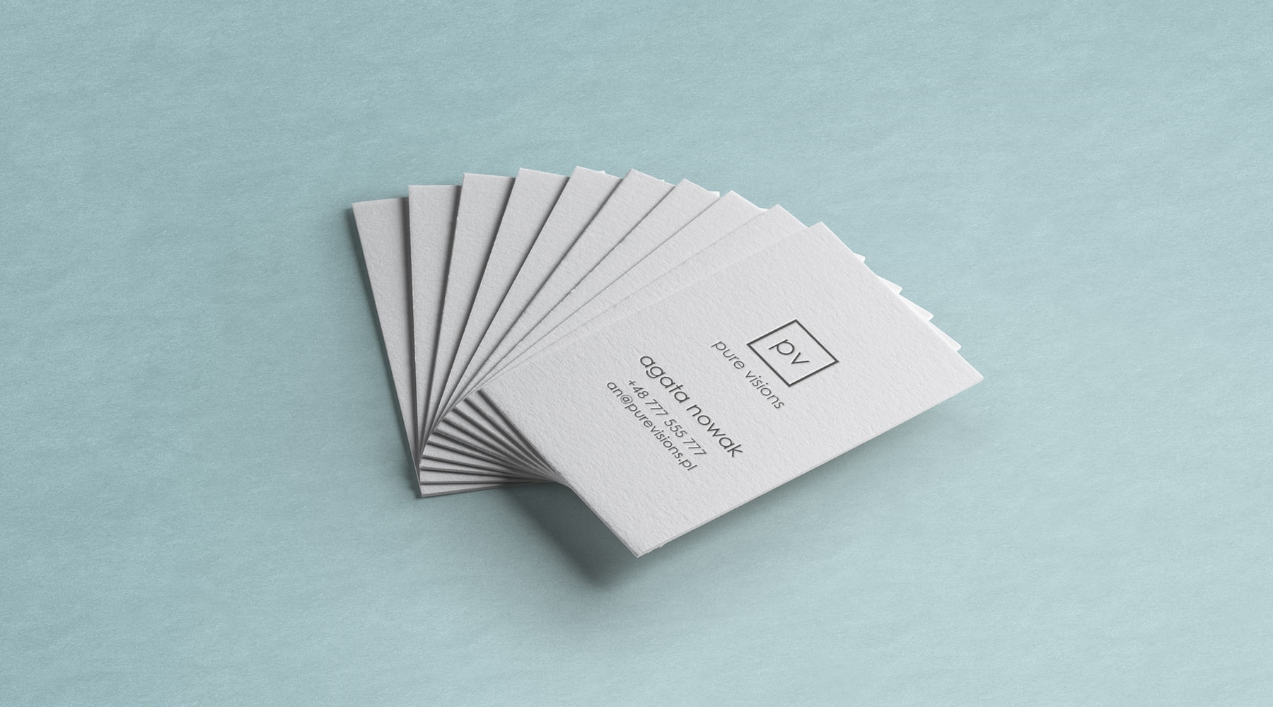 logo dla marki kosmetycznej studio projektowe hotmilk