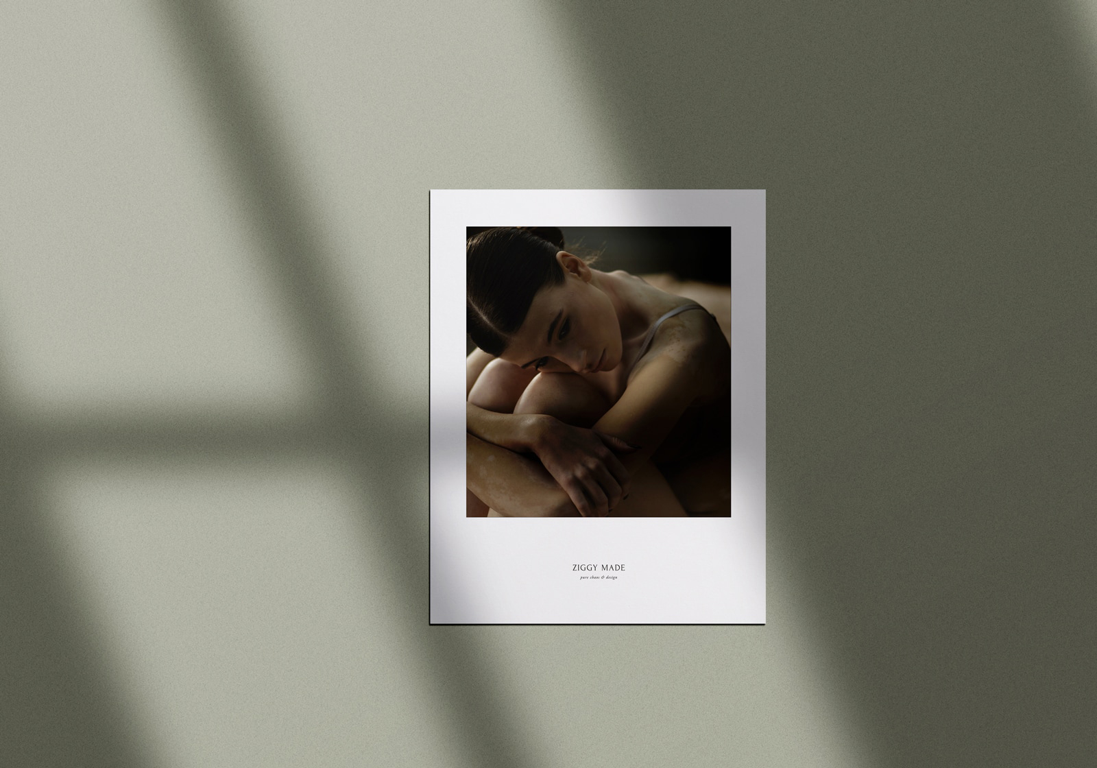 logo dla marki modowej studio projektowe hotmilk